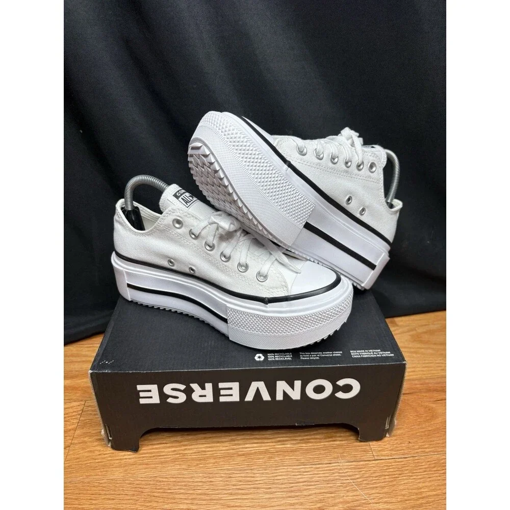 Converse Chuck Taylor All Star Lift Double Stack Platform White Size 9.5 NIB